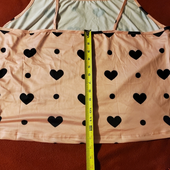๐๐ Coral Pink with Black Hearts Shorts PJ - Picture 10 of 10